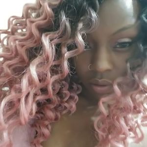 Meet your Posher, Karmen